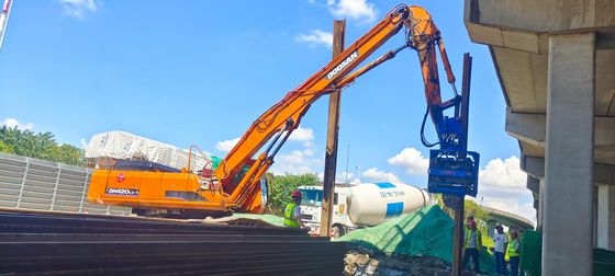 Side Grip Pile Driver Fast and Smooth Pile Lifting for Excavator