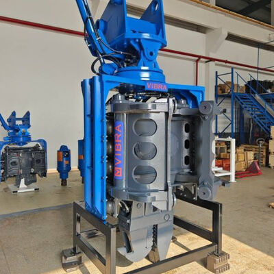 Bate-estaca lateral | Velocidade de elevação de 10 m/min | Grande capacidade do tanque de combustível de 150 litros