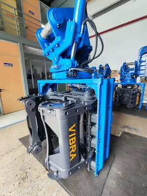 Heavy-Duty SV400 Hydraulic Side Grip Pile Driver for Infrastructure